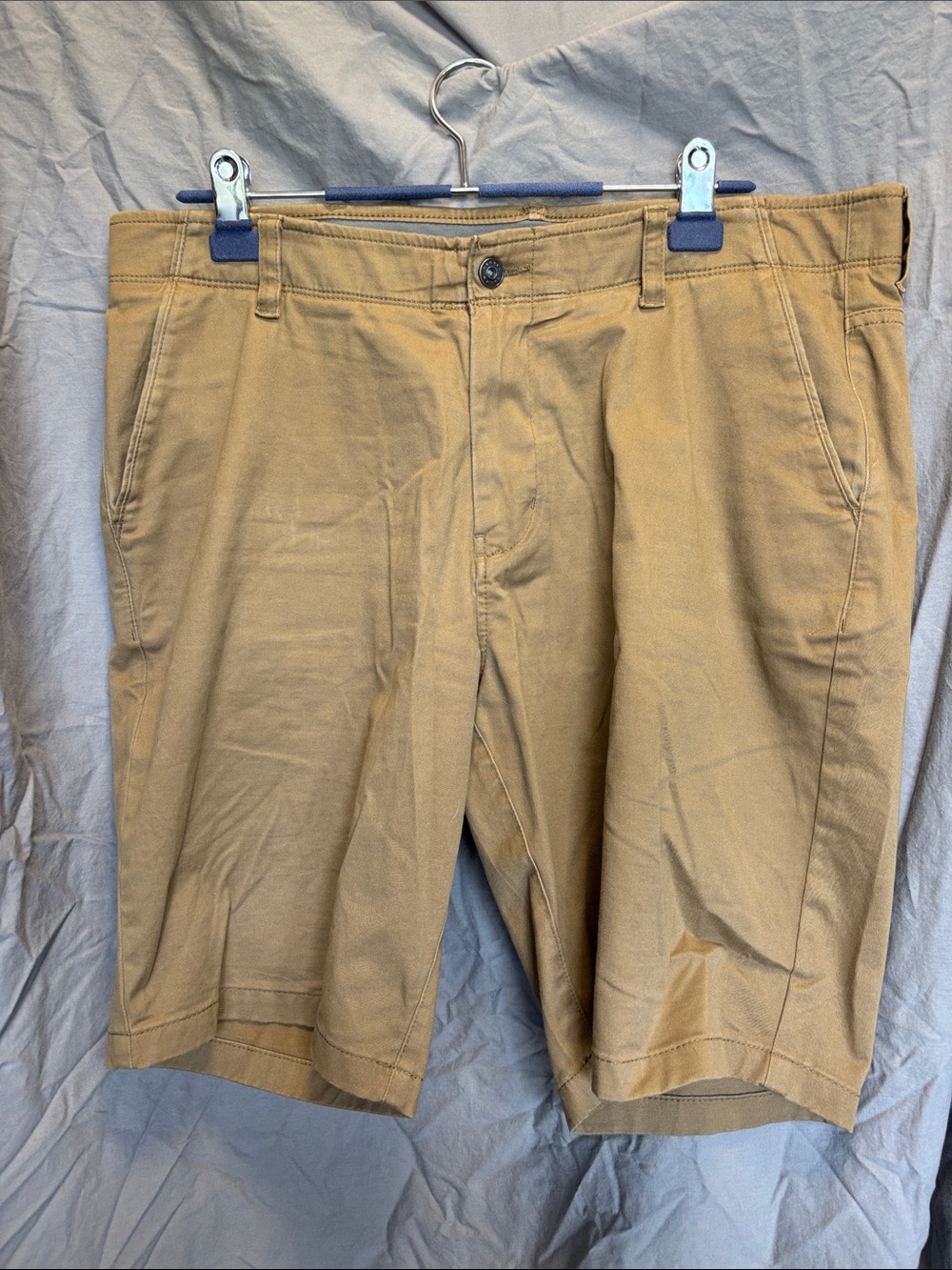 Denver Hayes Men's Flat-Front Khaki Shorts